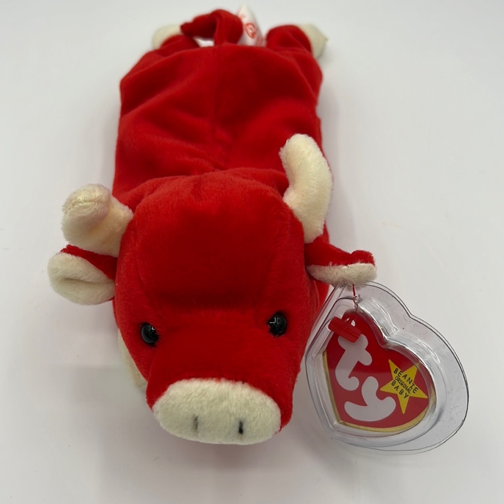 Ty Beanie Baby "Snort" 1995 Red Bull